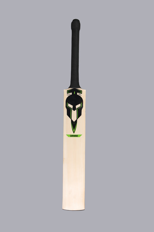 Grenade - Kingsman - English Willow Cricket Bat